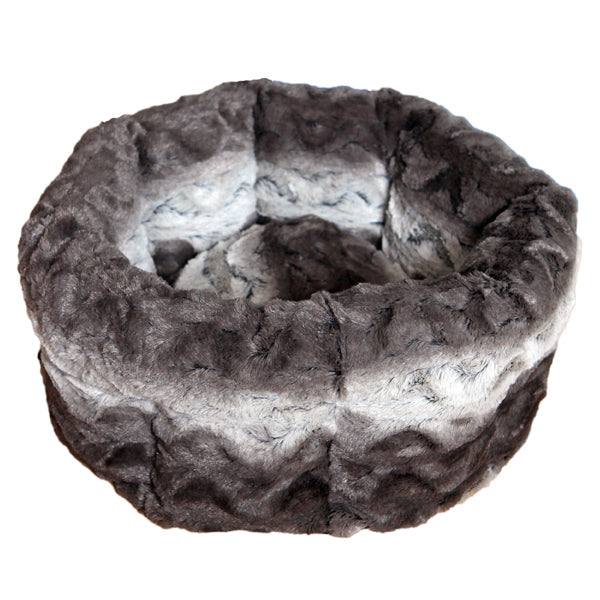 20" Grey & Cream Snuggle Bed