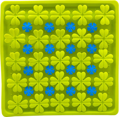 BNT Flower Shapes Treat Mat